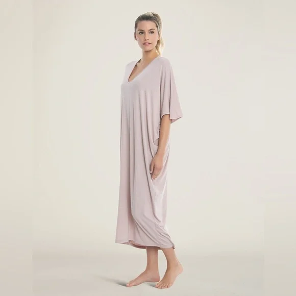 Barefoot Dreams Luxe Milk Jersey Caftan faded rose one size